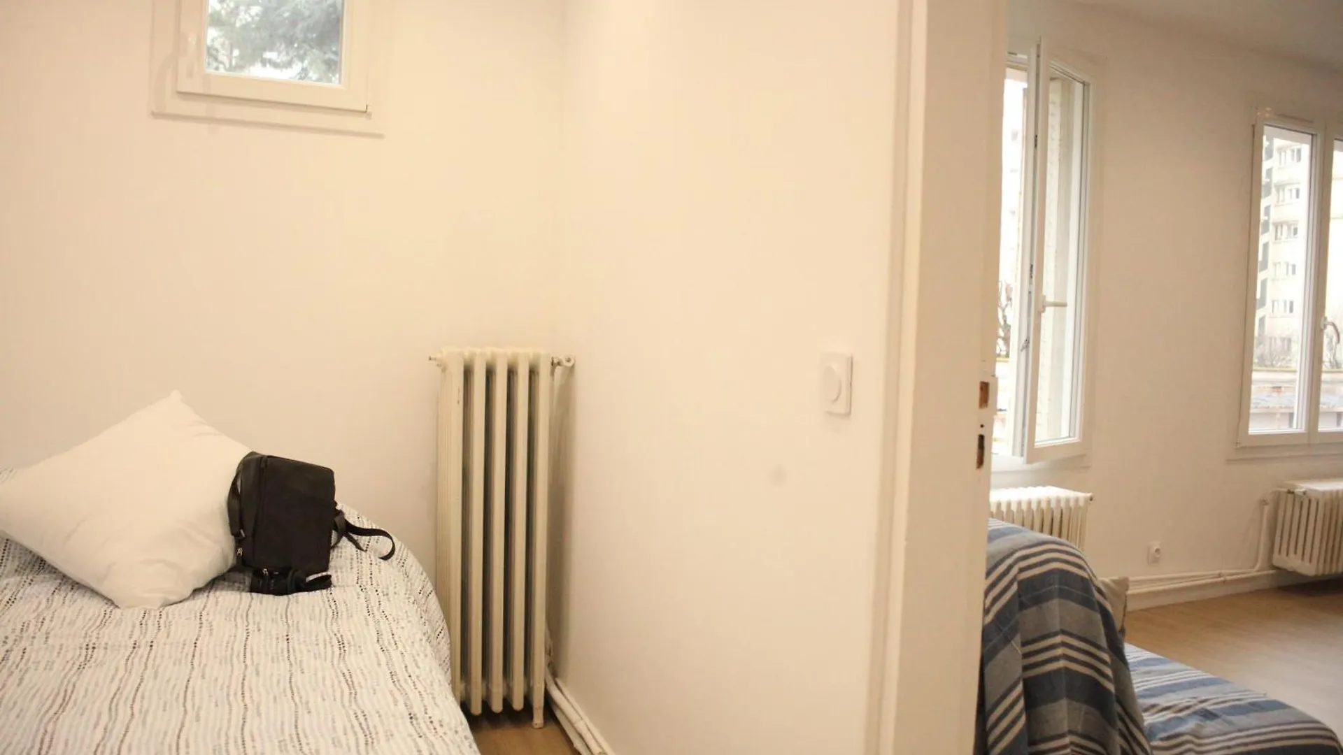 Renew Spacious & Quiet Apartment Paris France